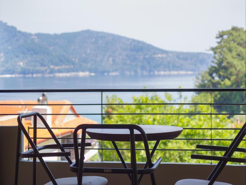 Ntinas Luxyry Apart Hotel image
