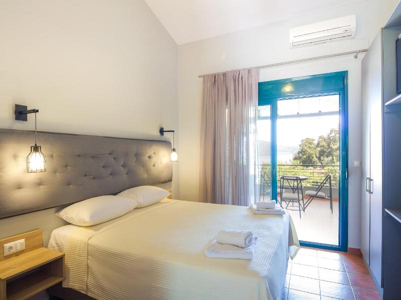 Ntinas Luxyry Apart Hotel image