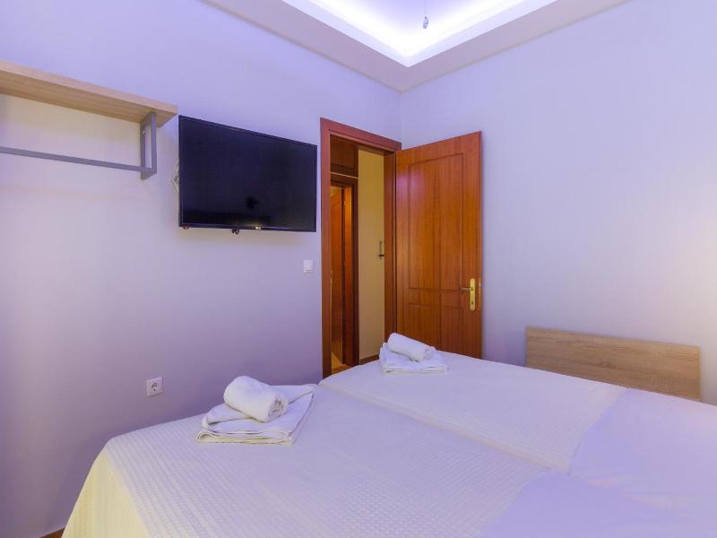 Ntinas Luxyry Apart Hotel image