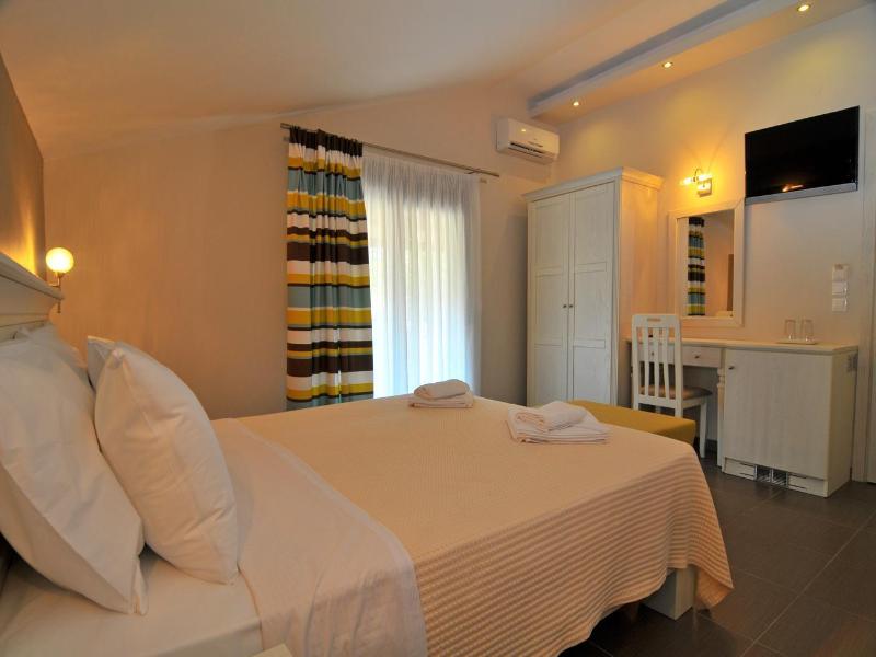 Ntinas Luxyry Apart Hotel image