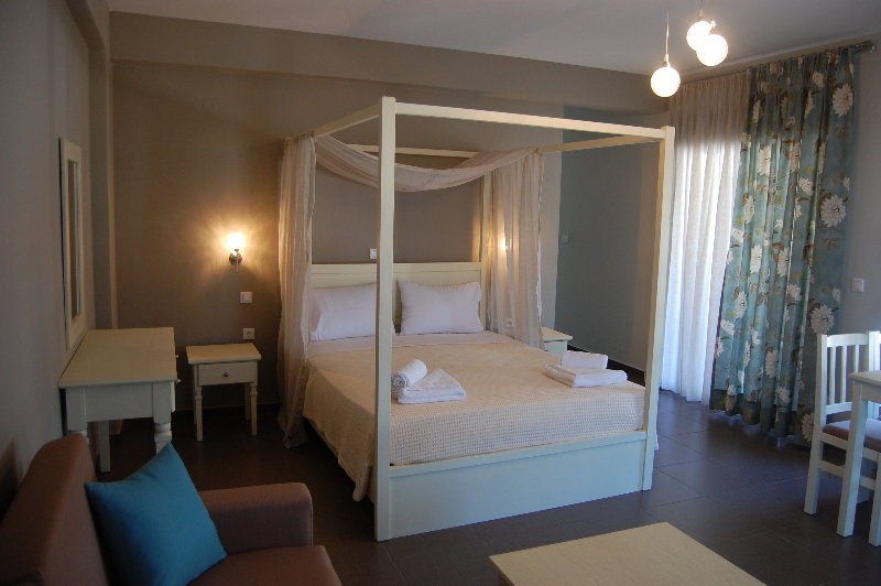 Ntinas Luxyry Apart Hotel