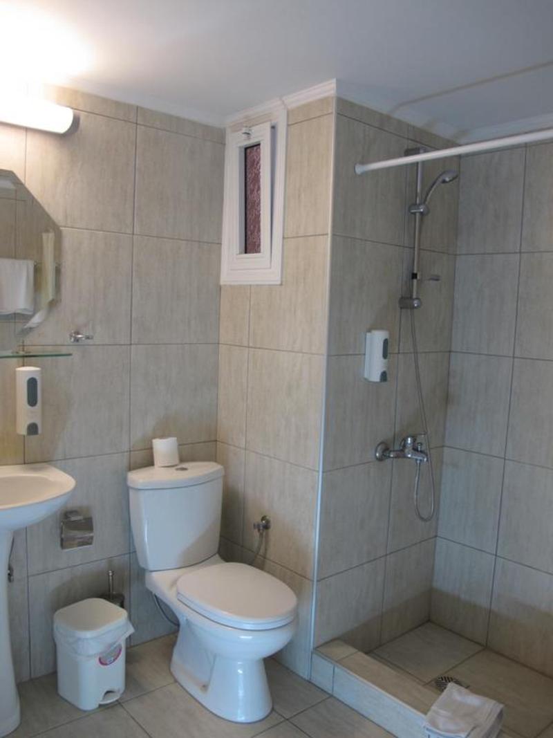 LIV Mackenzie Beach Suites gallery photo 6