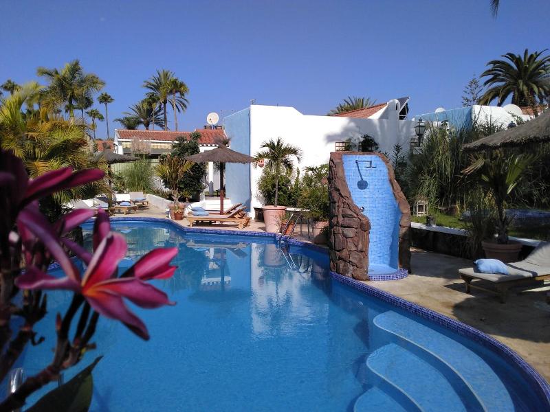 Birdcage Resort image