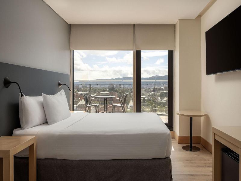  FAIRFIELD BY MARRIOTT BOGOTÁ EMBAJADA image