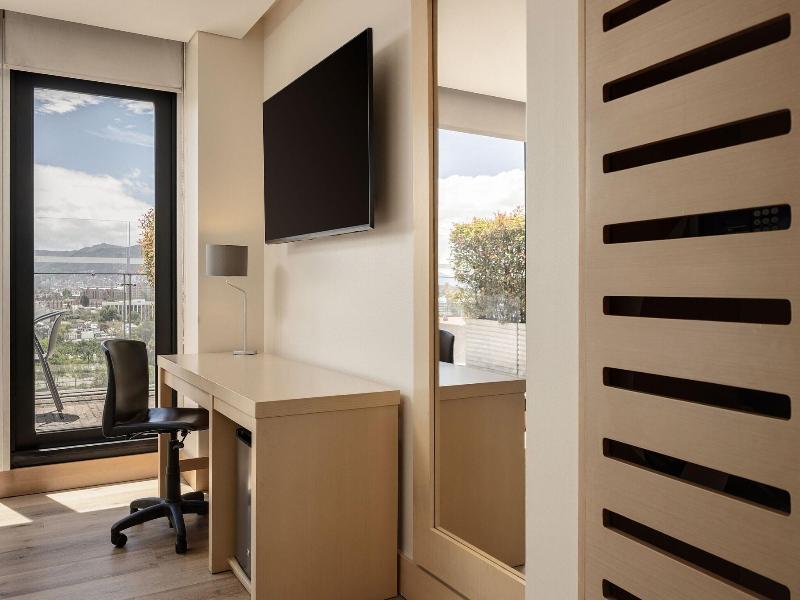  FAIRFIELD BY MARRIOTT BOGOTÁ EMBAJADA image