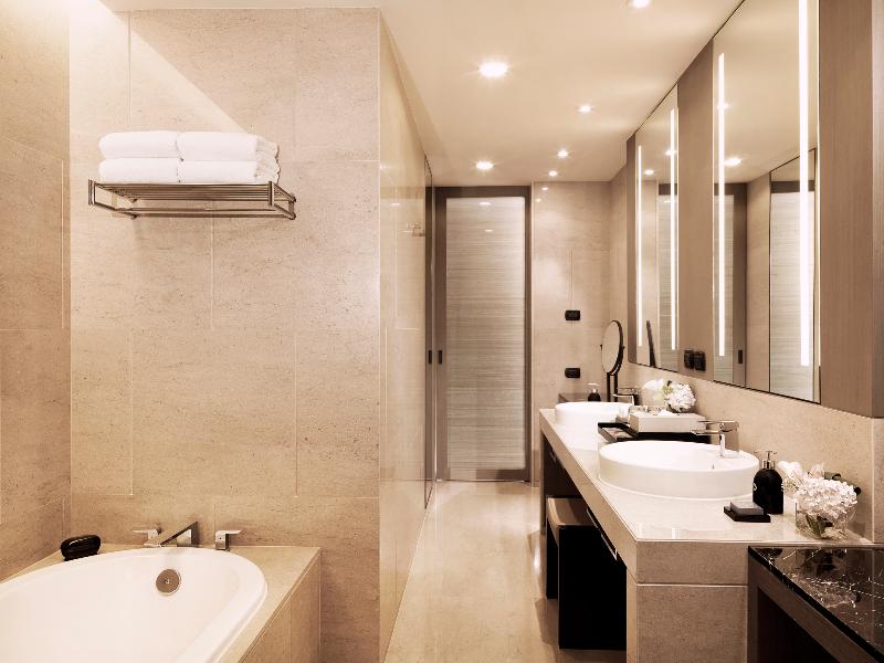 The Okura Prestige Bangkok image