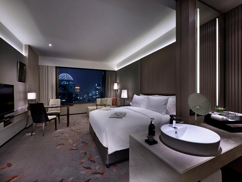 The Okura Prestige Bangkok image