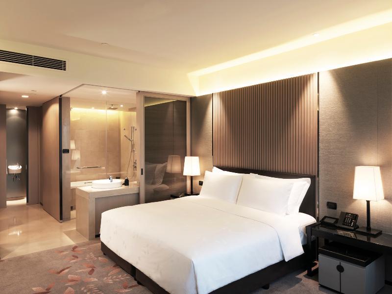 The Okura Prestige Bangkok image