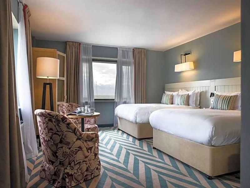 Cooden Beach Hotel image
