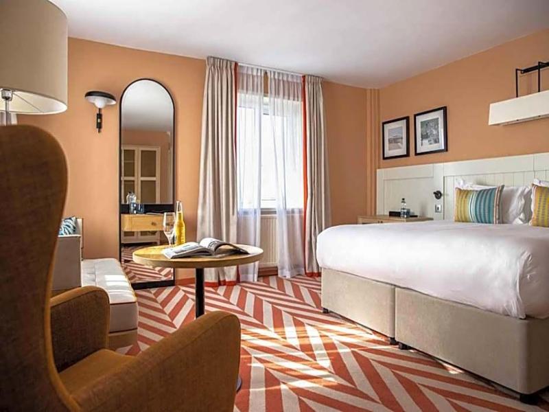 Cooden Beach Hotel image