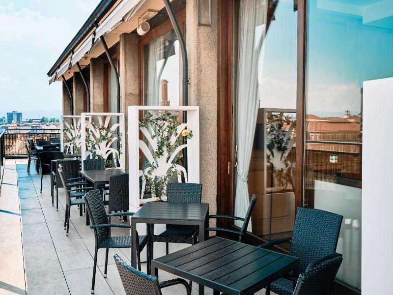 Grande Albergo Roma image