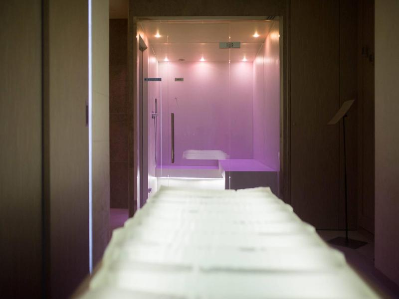 Grande Albergo Roma image