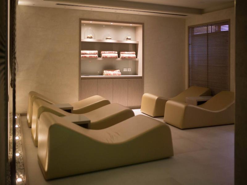 Grande Albergo Roma image