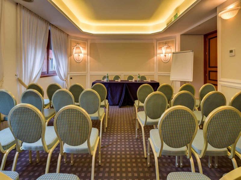 Grande Albergo Roma image