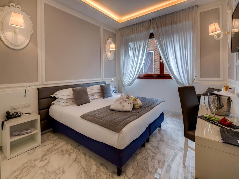 Grande Albergo Roma image