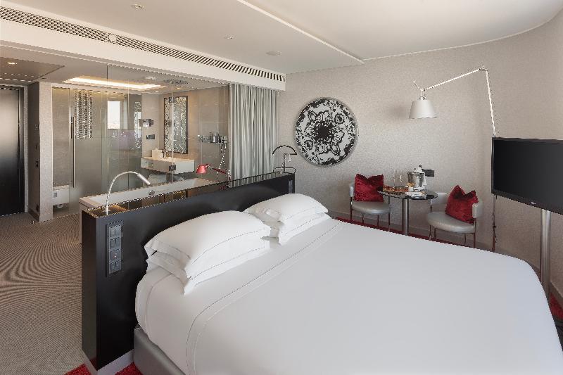 Myriad By Sana Hotels image