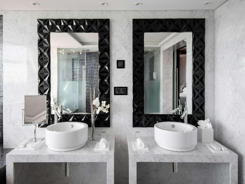 Myriad By Sana Hotels image