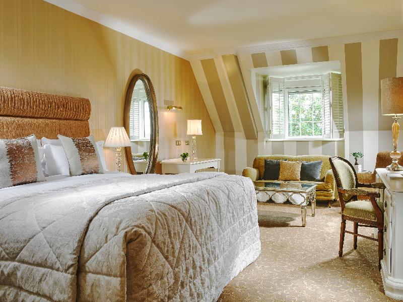 Hayfield Manor image