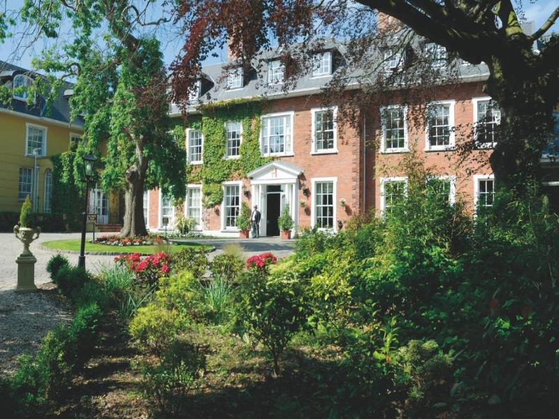 Hayfield Manor image