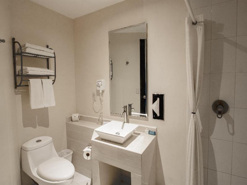 Best Western Real Tula Express image
