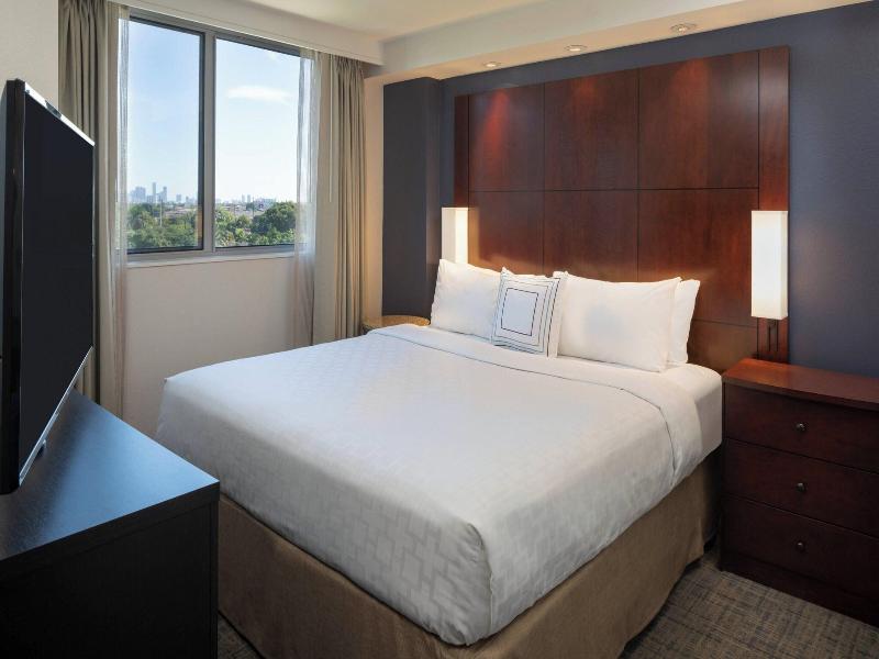 Residence Inn Miami Airport image