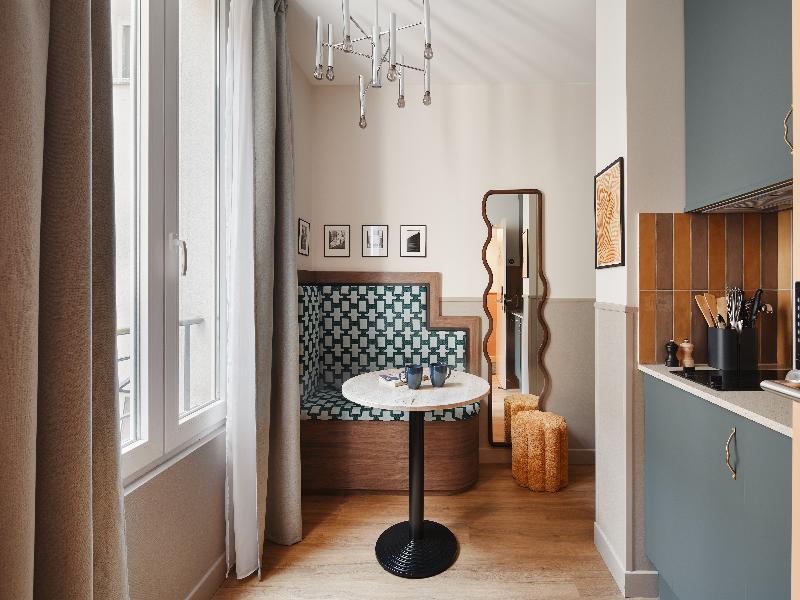 Edgar Suites Montmartre Paul Albert image