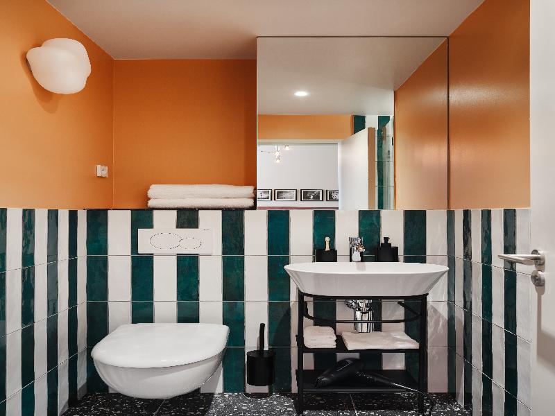 Edgar Suites Montmartre Paul Albert image
