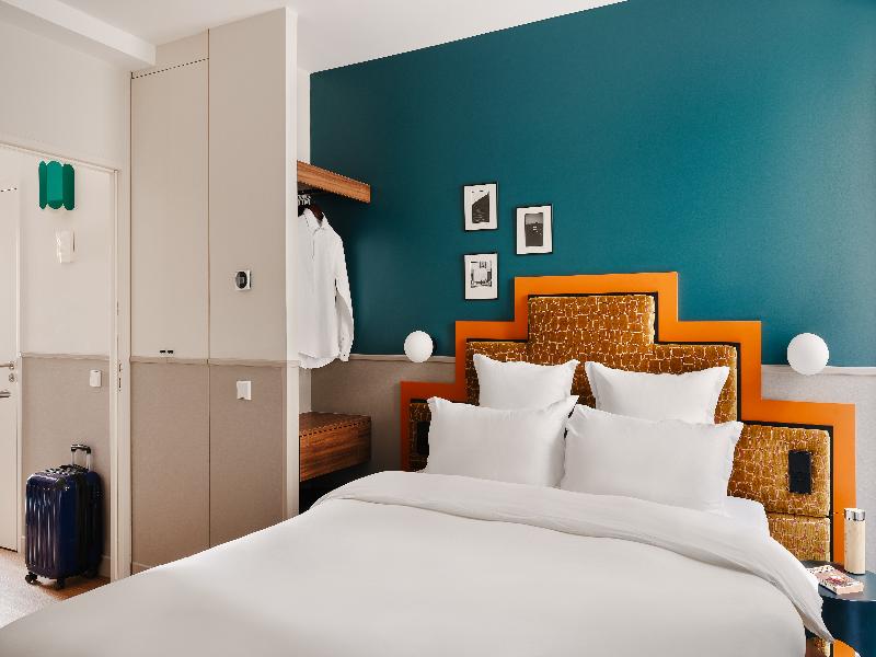 Edgar Suites Montmartre Paul Albert image
