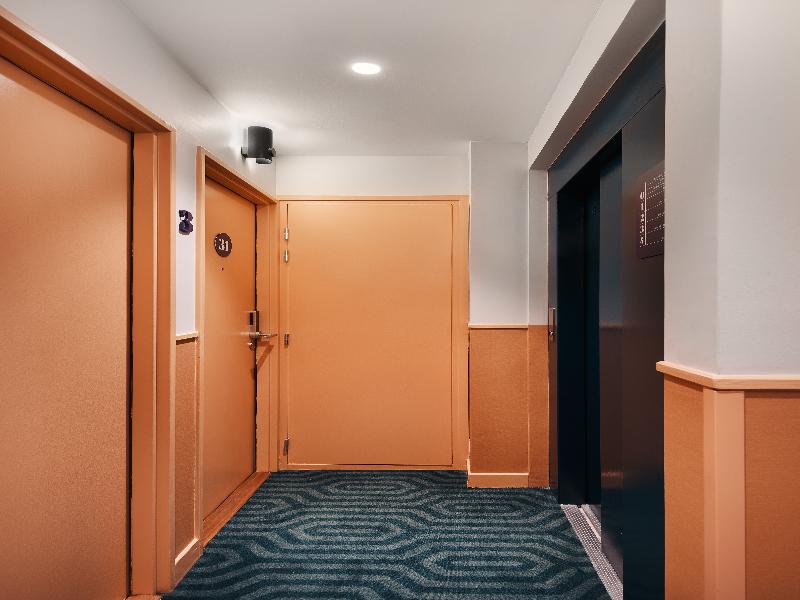 Edgar Suites Montmartre Paul Albert image