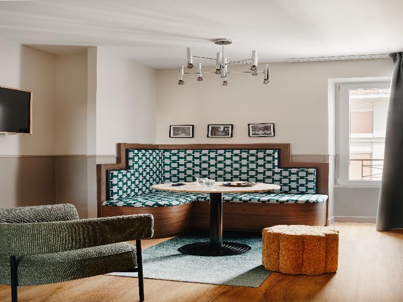 Edgar Suites Montmartre Paul Albert image