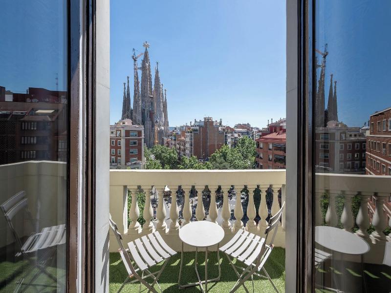Suite Home Sagrada Famila image