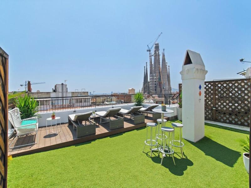 Suite Home Sagrada Famila image