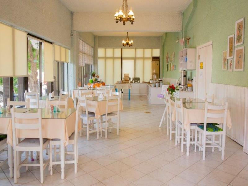 Esperides Hotel