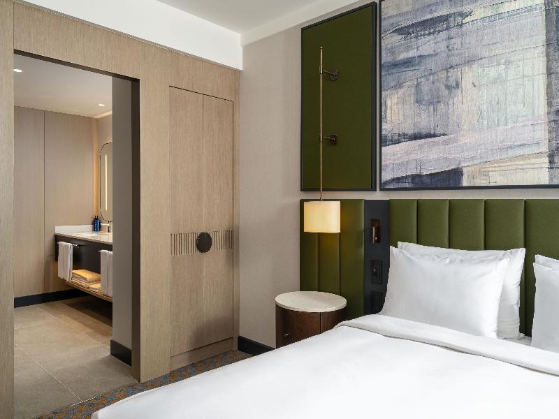 Radisson Blu Leogrand image