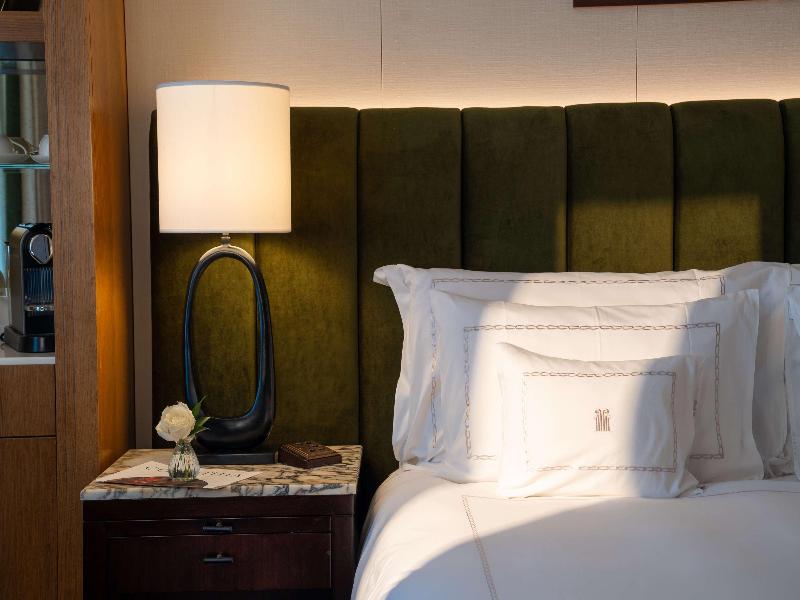 Corinthia London image