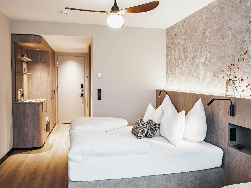 Krumers Alpin - Your Mountain Oasis image
