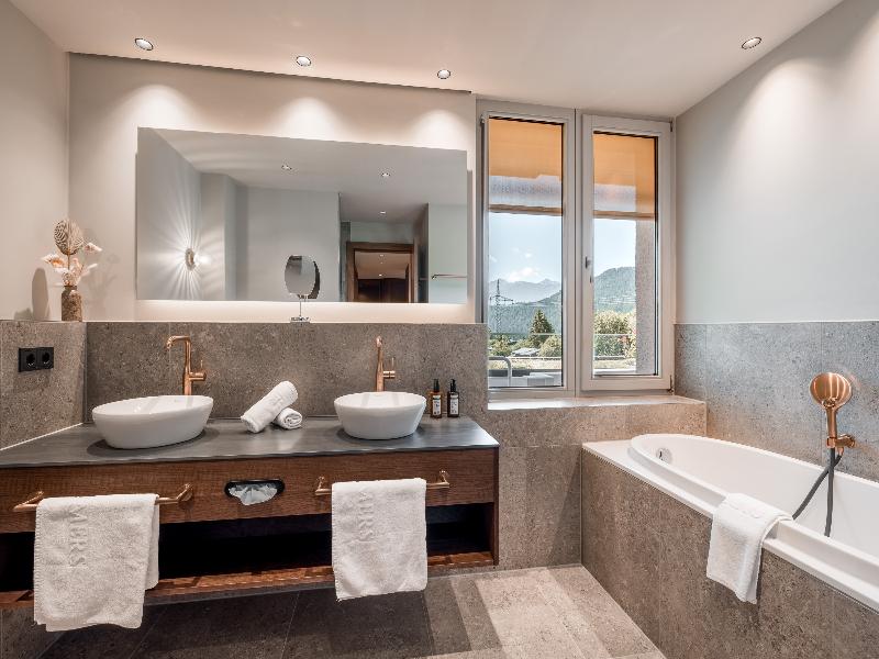 Krumers Alpin - Your Mountain Oasis image