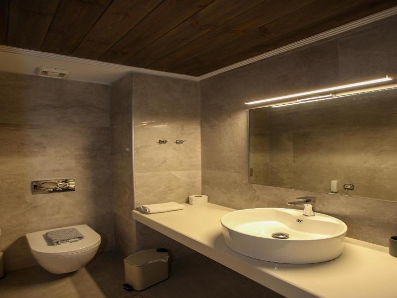 Medusa Hotel Apartments image