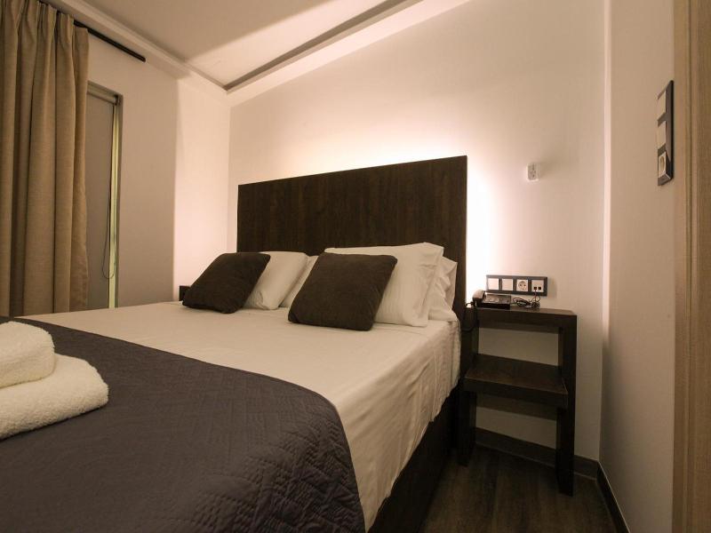 Medusa Hotel Apartments image