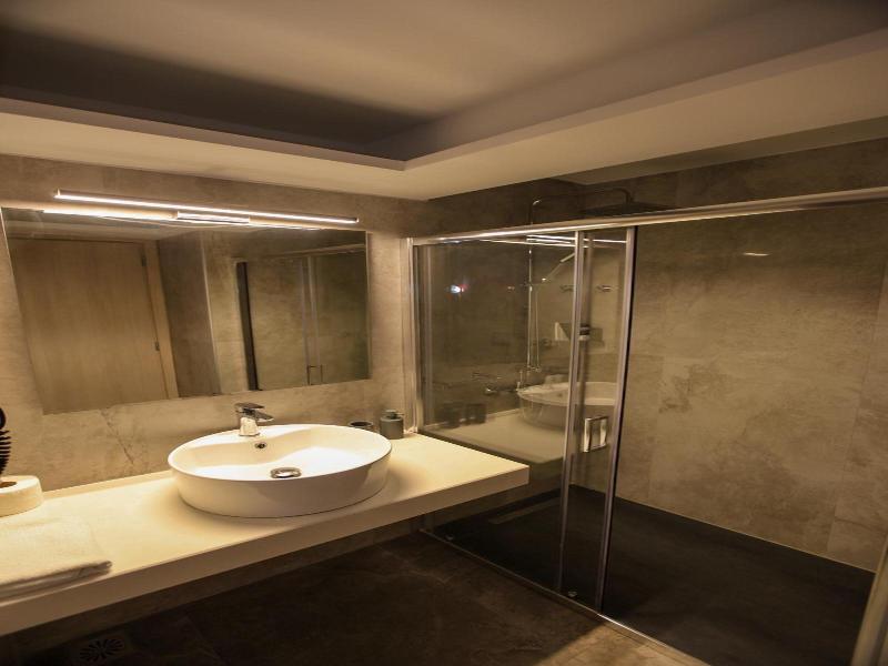 Medusa Hotel Apartments image
