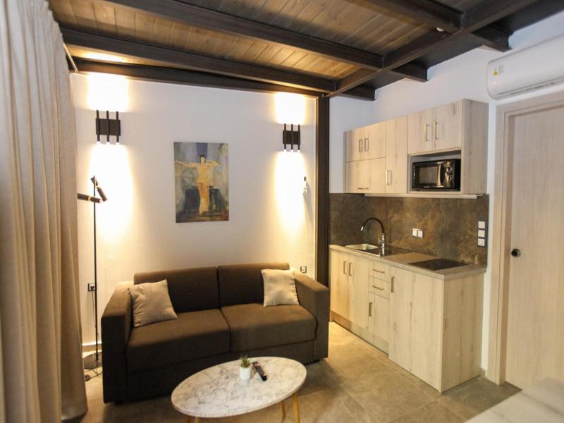 Medusa Hotel Apartments image