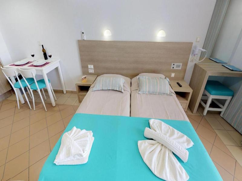 Medusa Hotel Apartments image