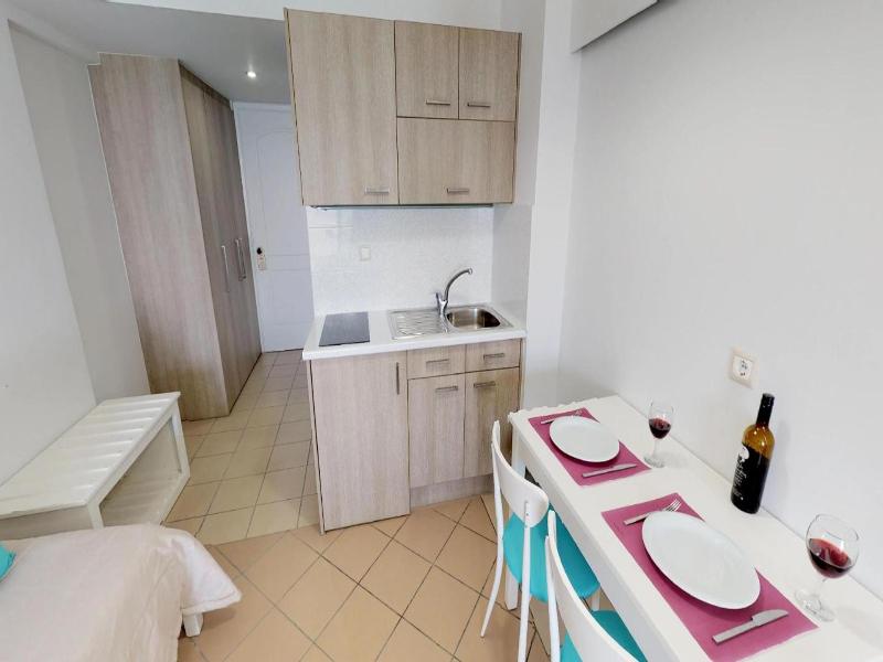 Medusa Hotel Apartments image
