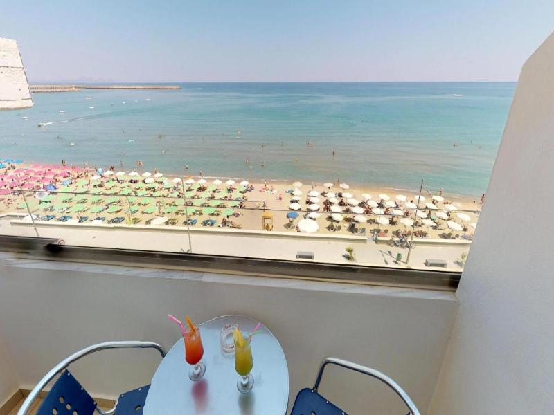 Medusa Hotel Apartments image