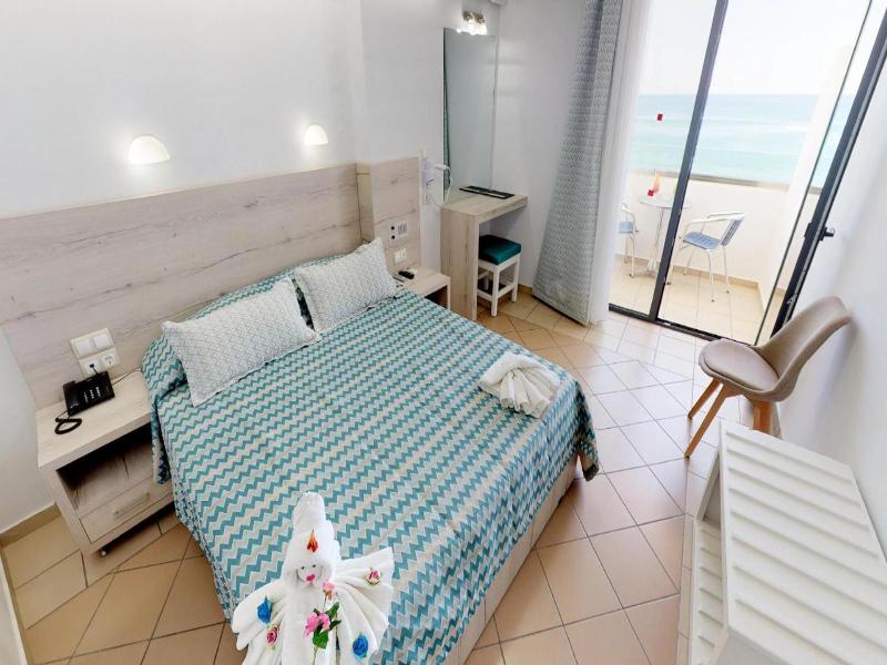 Medusa Hotel Apartments image