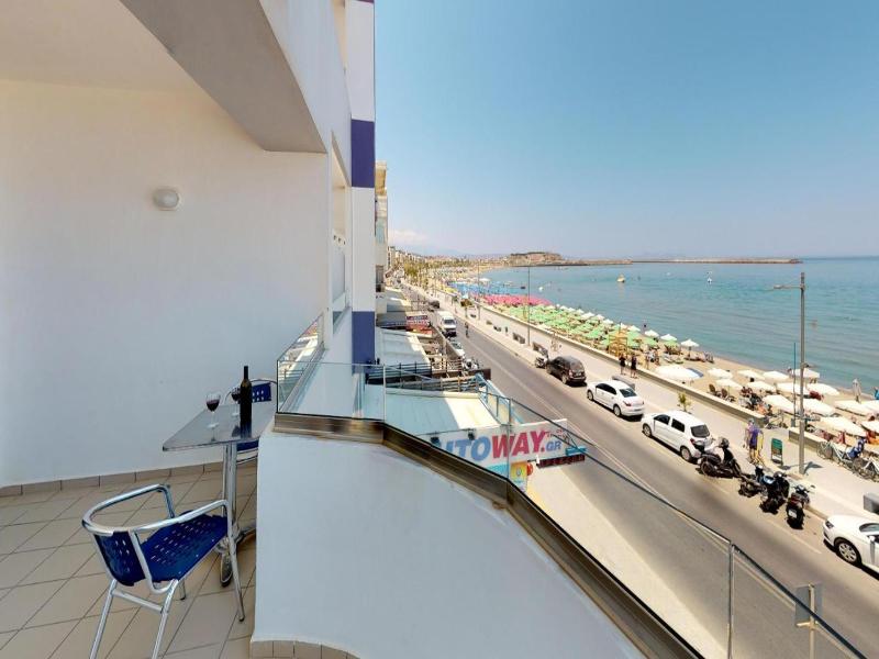 Medusa Hotel Apartments image