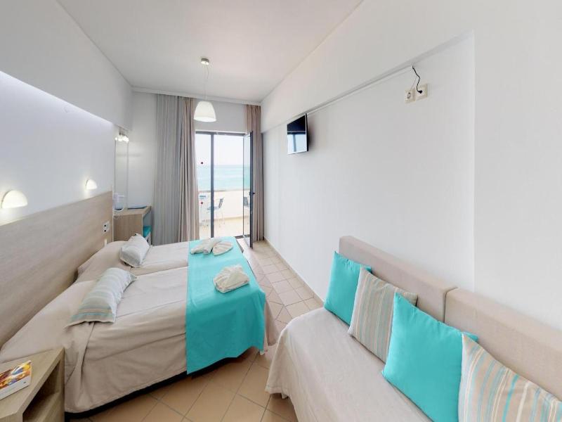Medusa Hotel Apartments image