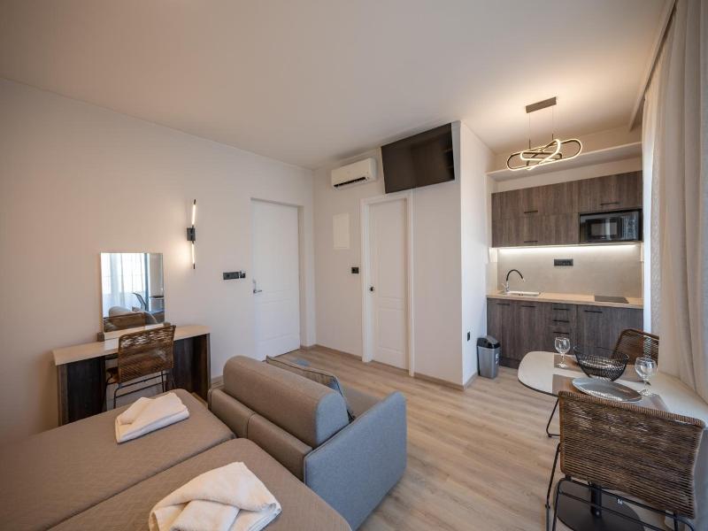Medusa Hotel Apartments image