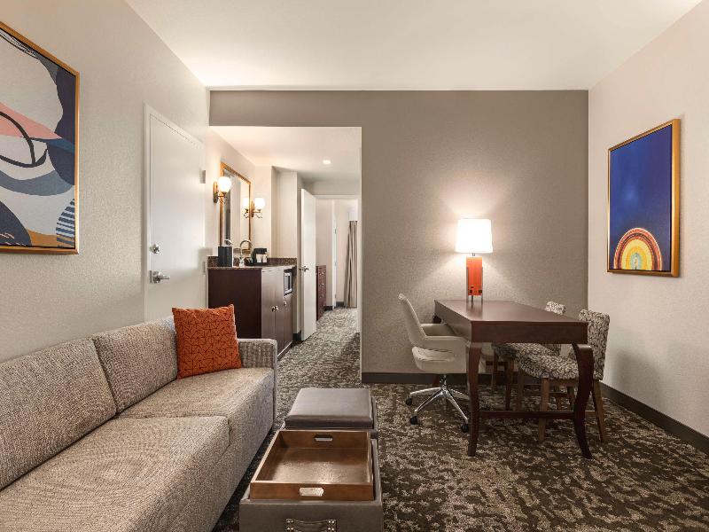 Embassy Suites by Hilton Orlando LBV South image
