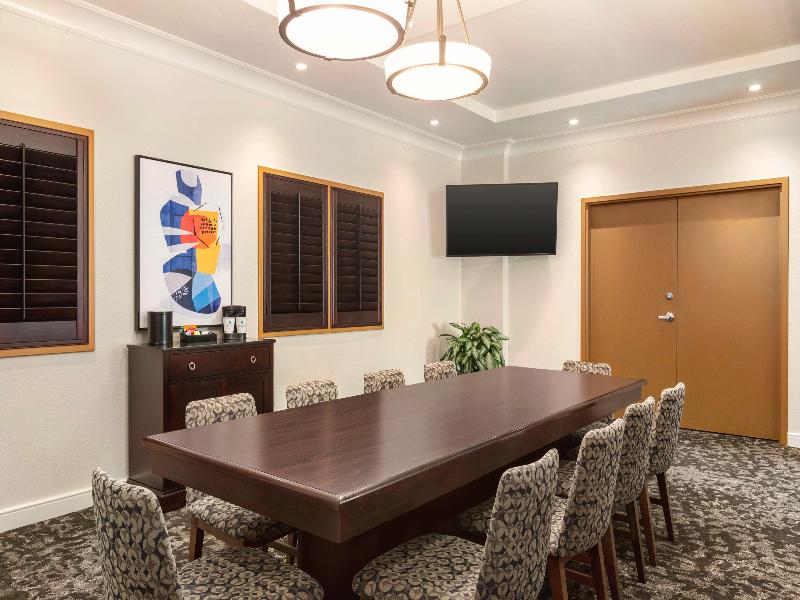 Embassy Suites by Hilton Orlando LBV South image